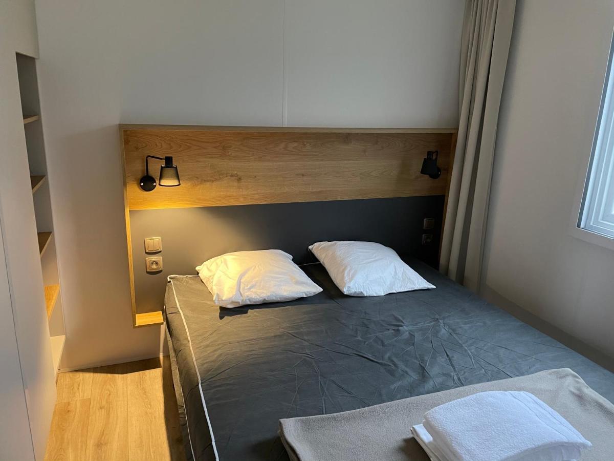 Mobilhome Tout Confort R10 Domaine De Lanniron Quimper Ngoại thất bức ảnh